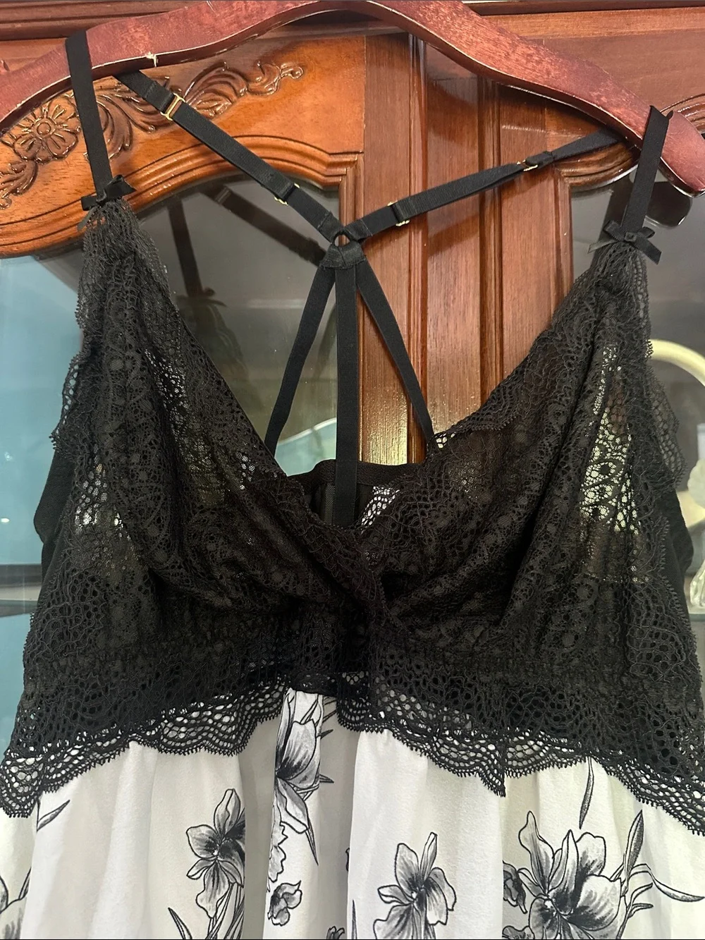 Cacique sleep gown